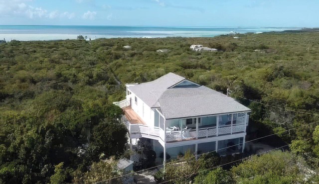 PARADISE/ask discount Sept/Oct- bonefishing, beaches/town/360 view, 98 5 stars in Georgetown