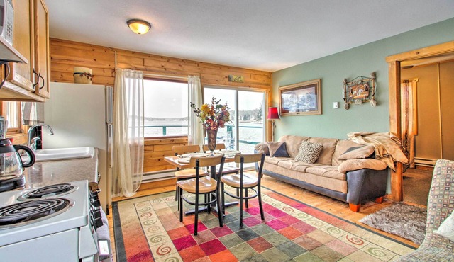 Pet-Friendly Outing Getaway w/Lake Access! in Outing