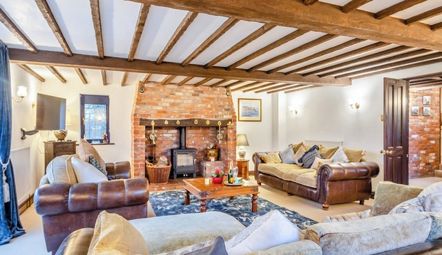 Prince Of Wales Lodge in Attleborough