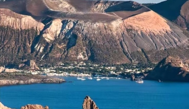 Private accommodation within the Les Sables Noirs resort by the sea in Vulcano