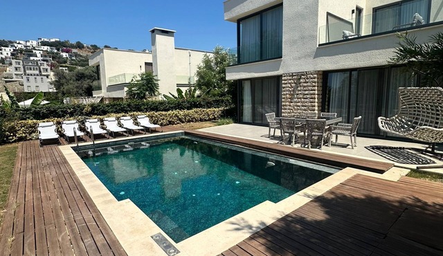 Private Pool Villa En Pier in Gümüşlük