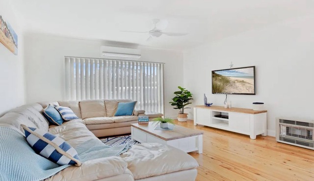 Sienna by the Sea – a two-minute walk to Callala Beach in Callala Beach