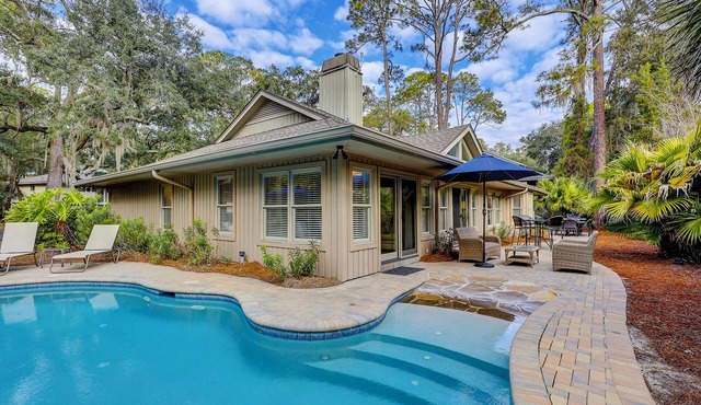 Spacious 4BR home in Sea Pines, Hilton Head Island, sleeps 10 comfortably. in Hilton Head Island
