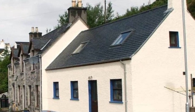 Spacious and airy, to be refurbished over winter in Tarbert
