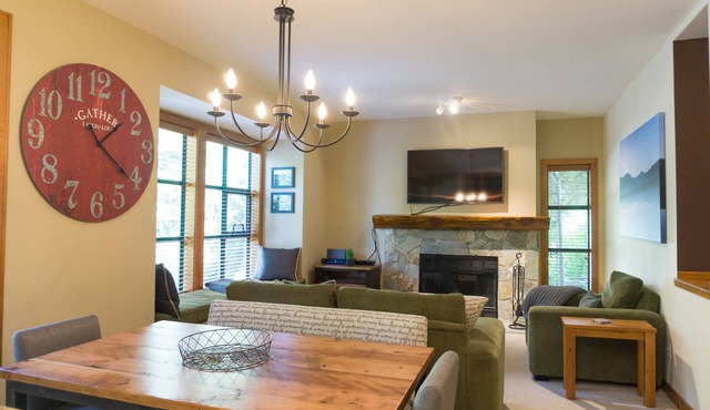 Spacious & Quiet Townhome Ideal Year-Round Location, Private Entrance in Whistler