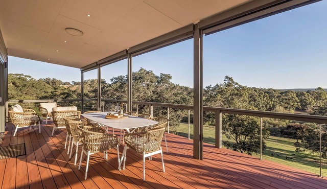 STYLISH AND CAPTIVATING 5 BEDROOM RURAL RETREAT WITH SWEEPING VIEWS in Yallingup