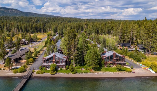Tahoe City Townhouse-Lakefront Complex in Tahoe City