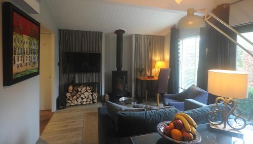 The Cabin in Cheltenham