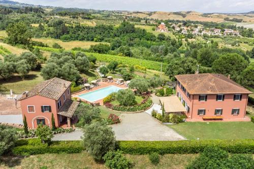 Villa Boscone by Mmega in Querce