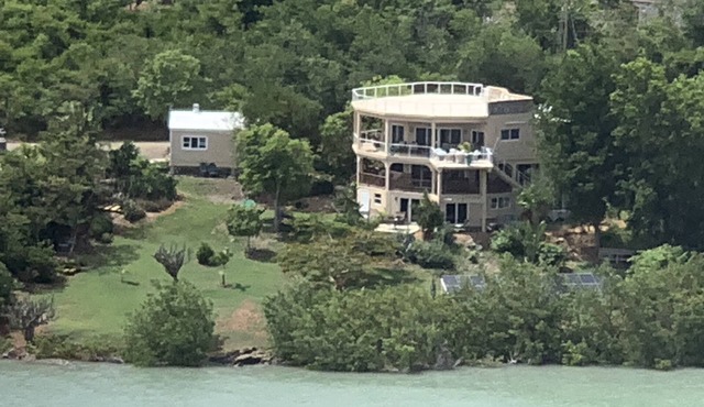 "Villa Isabelle"-2bed 2 bath, Chocolate Hole on pond Ocean view manicured yard. in Cruz Bay