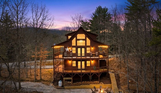 Your Mountain Base-Where Trail Ends & Views Begin in Murphy
