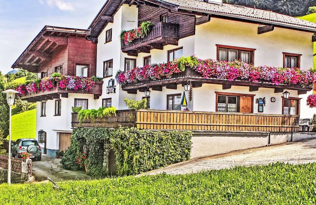 80 m² Apartment ∙ 2 bedrooms ∙ 5 guests in Niederpillberg