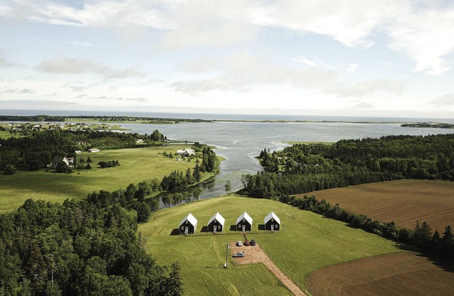 Bay Country Cottage 