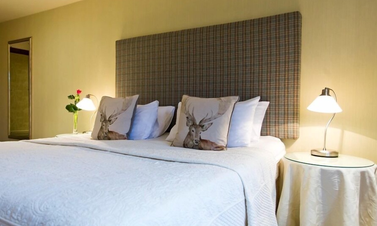 Higher Walton Hotel | Gibbon Bridge