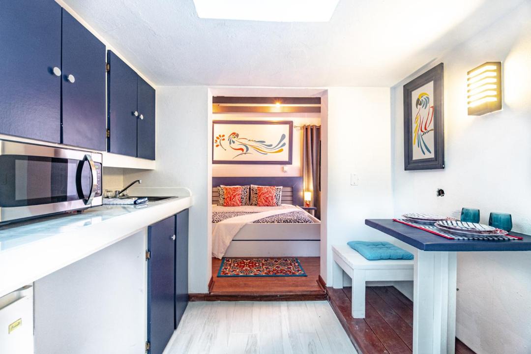 Gambier Apartment | Parrot Cottage at Viking Hill - Love Beach