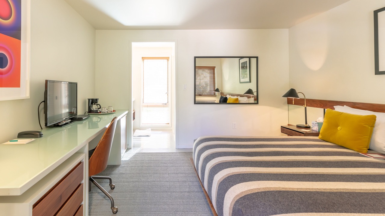 Photo of Bedroom in Green Mountain Falls