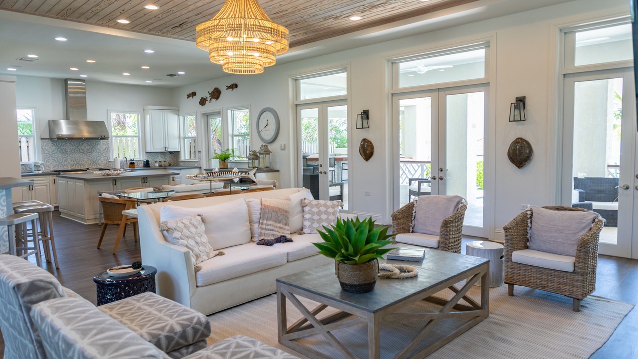 Photo of Livingroom in Dunmore Town