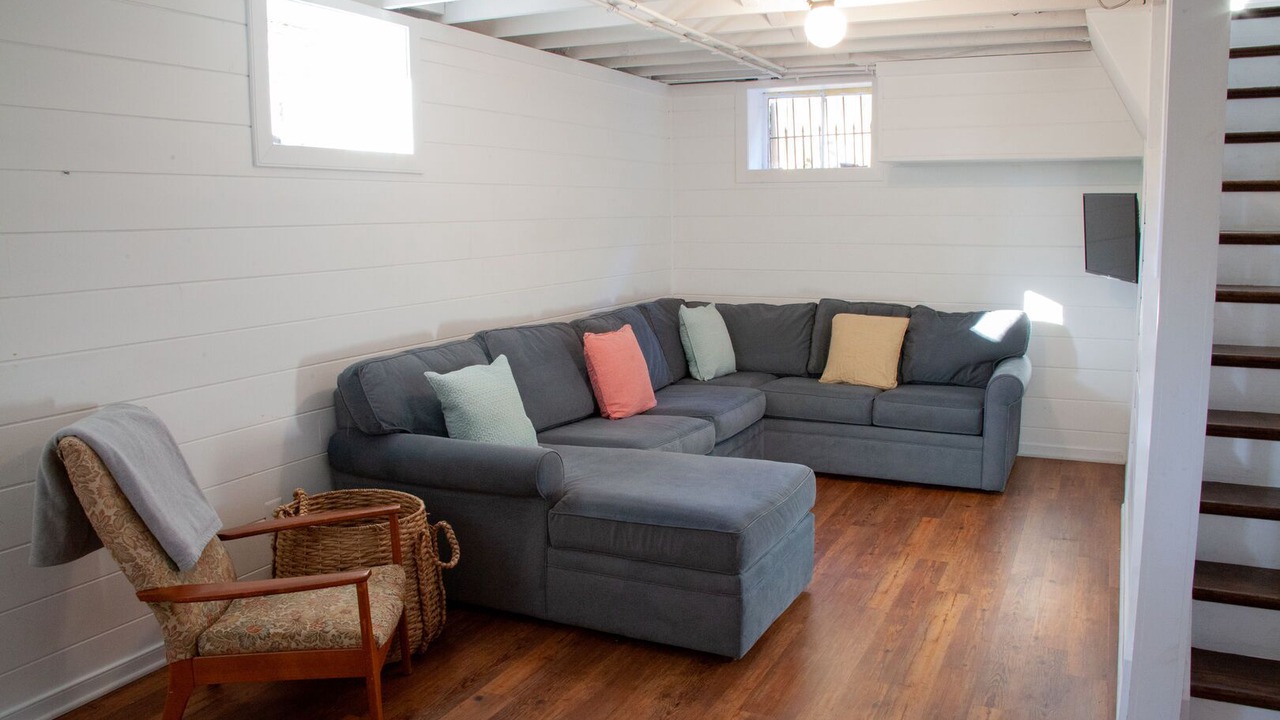 Photo of Livingroom in Barracks Rugby