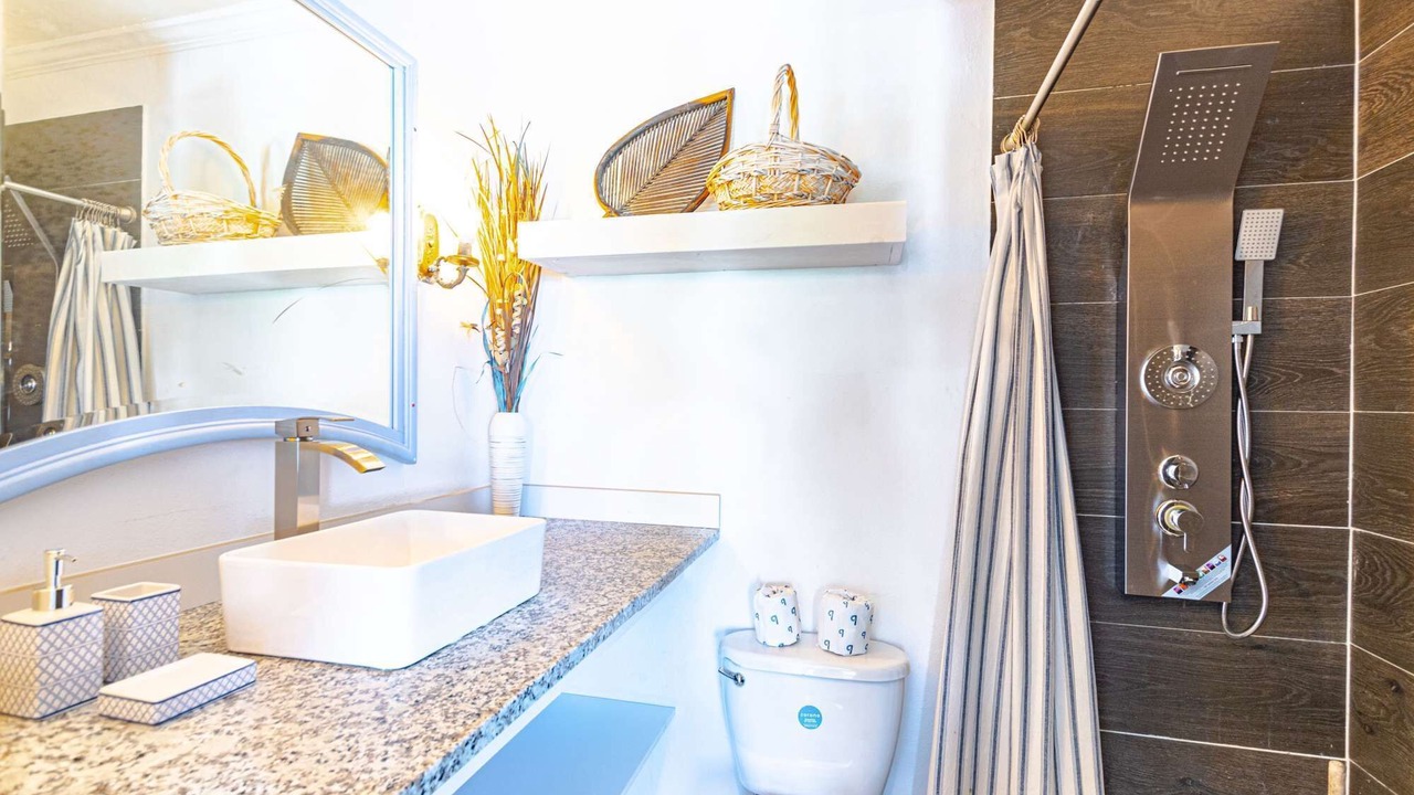 Photo of Bathroom in Gambier