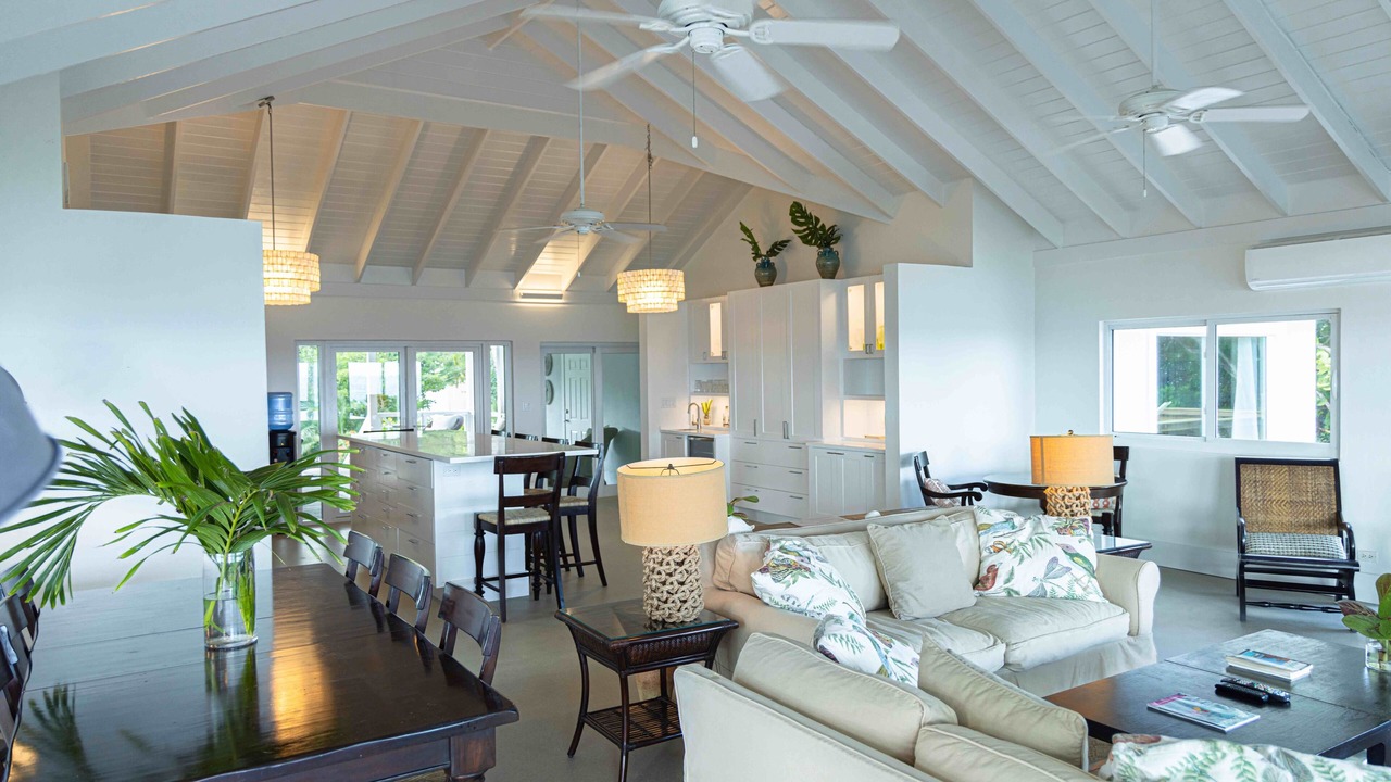 Photo of Livingroom in Triana Shores
