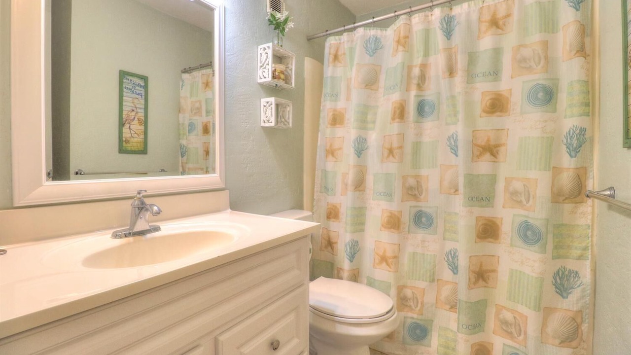 Photo of Bathroom in Wilmington Beach