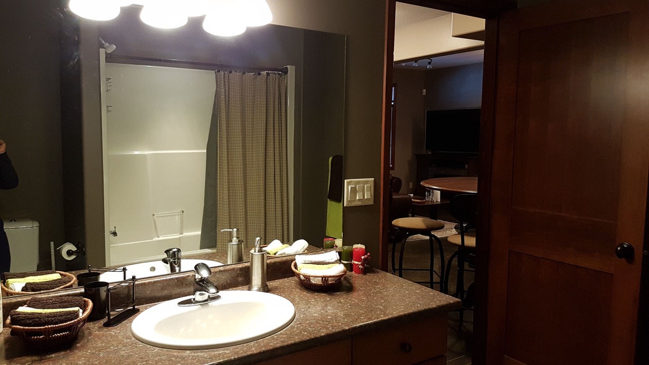 Photo of Bathroom in Fairways