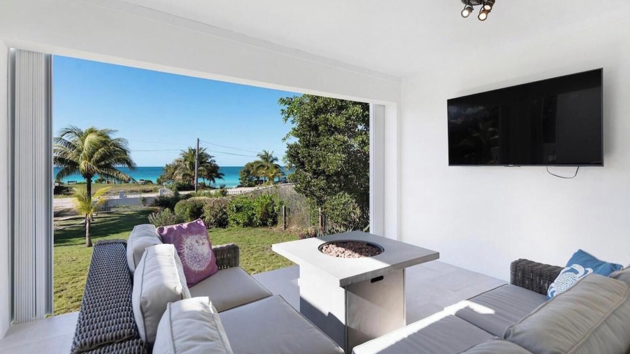 Photo of Livingroom in Rainbow Bay