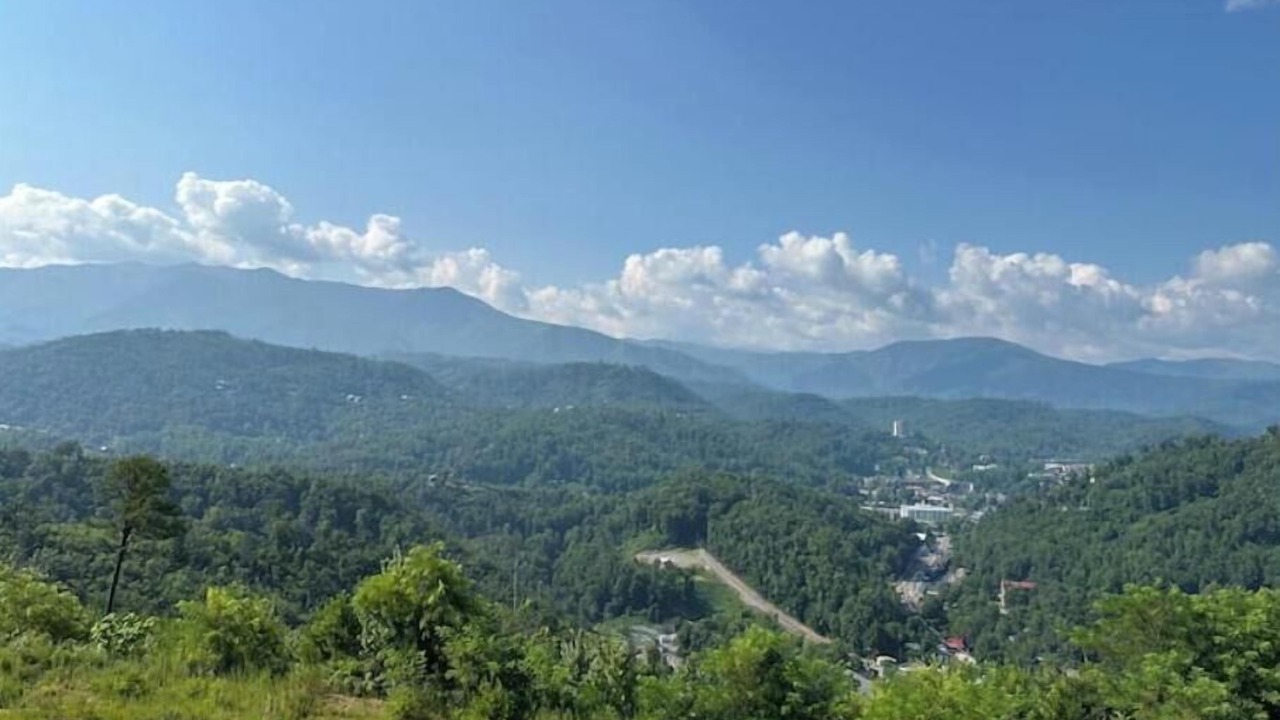 Photo of Others in Gatlinburg