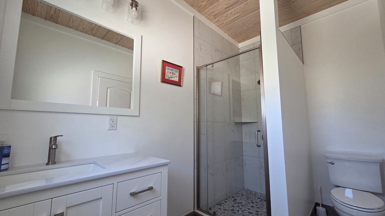 Photo of Bathroom in Spanish Wells