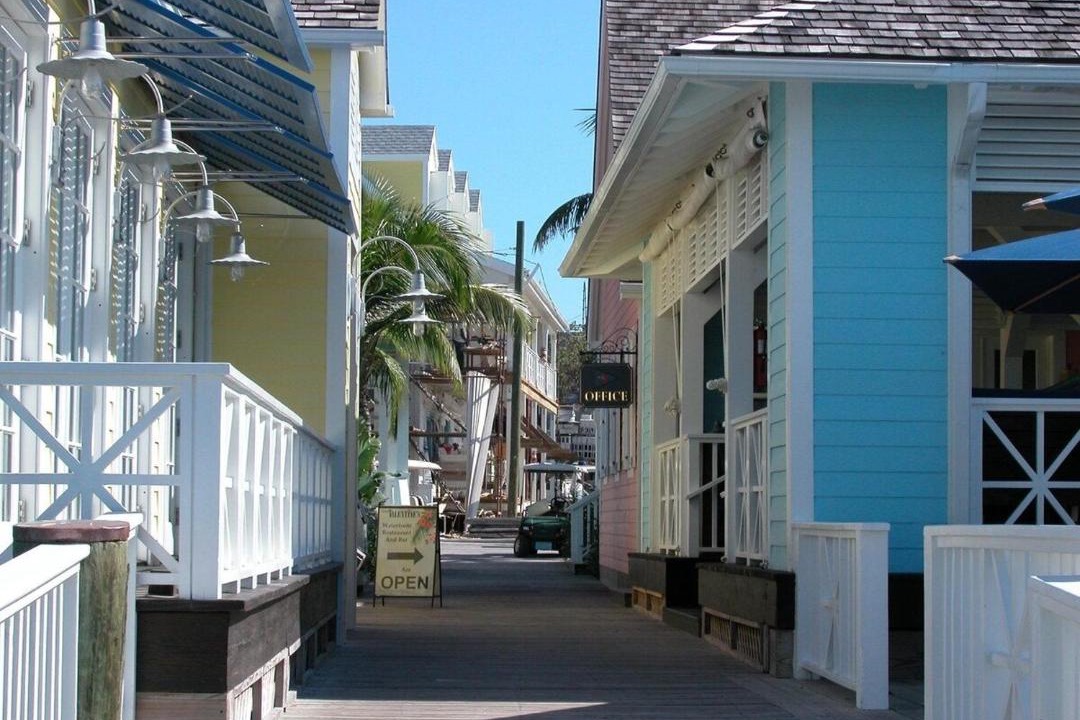 Photo of Others in Triana Shores