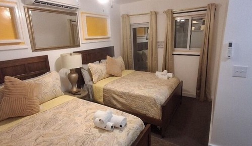 Executive Suite, 2 Double Beds, Pool View