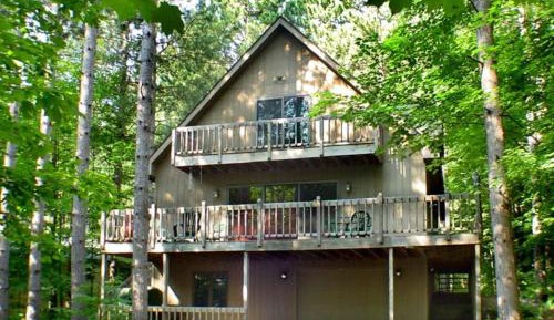 Three-Bedroom Vacation Home 