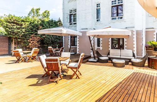 Beylerbeyi Apartment | Glamorous Authentic Studio in Üsküdar
