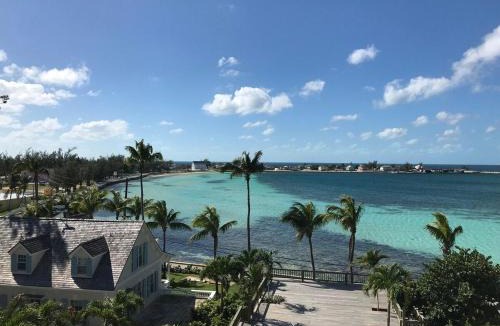 Governor's Harbour Apartment | Pink Sands Point estate