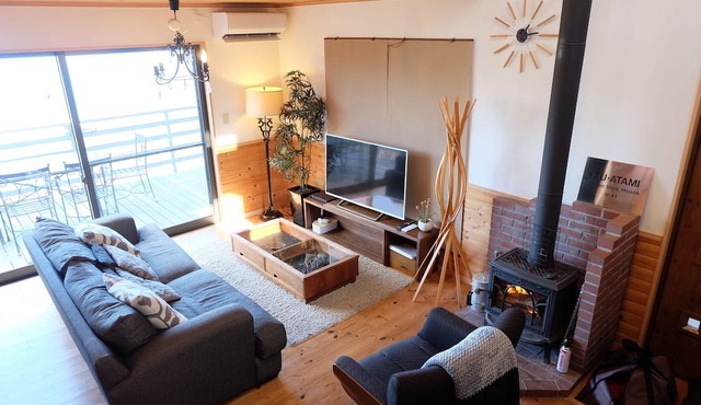 Ocean View House in Atami
