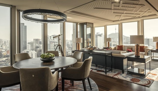 Four Seasons Hotel Seoul in Seoul