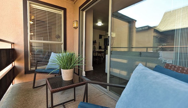 Apartment at Ventana Canyon in Dallas