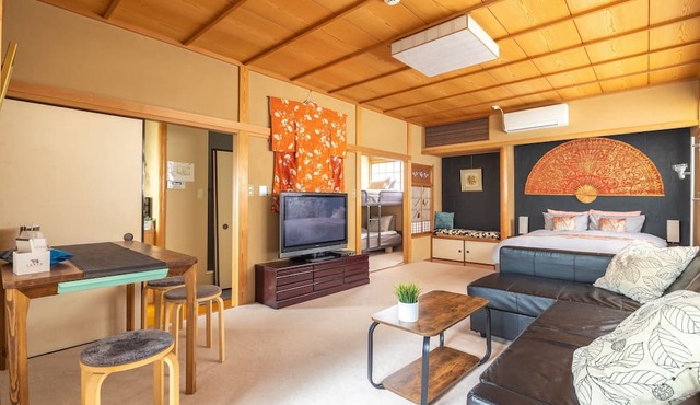 Yoyogi Ivy Full | 2BR Unit with King Sized Bed in Shibuya