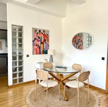 Luxury Historic City-Centre Flat & Free Parking in Glasgow