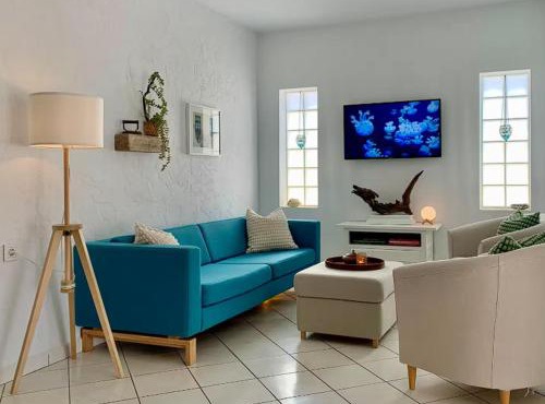 Oceanfront Beautiful Villa! in Rokers Point Settlement
