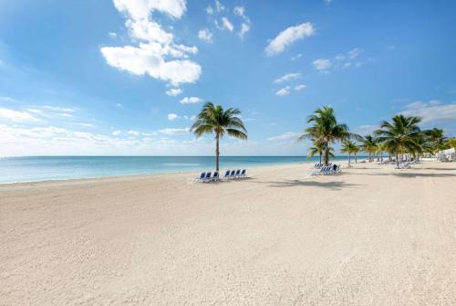 Wyndham Fortuna Beach All 